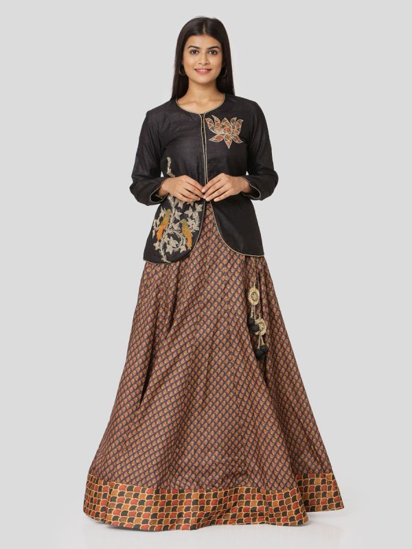 Black Chanderi Jacket Top With Hand Embroidery & Printed Skirt With Tassels