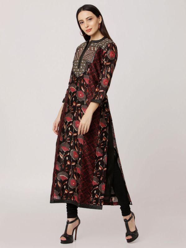 Black & Maroon Pure Colour Printed Chanderi Hand Embroidered Straight Side Slit Kurti With Plain Inner