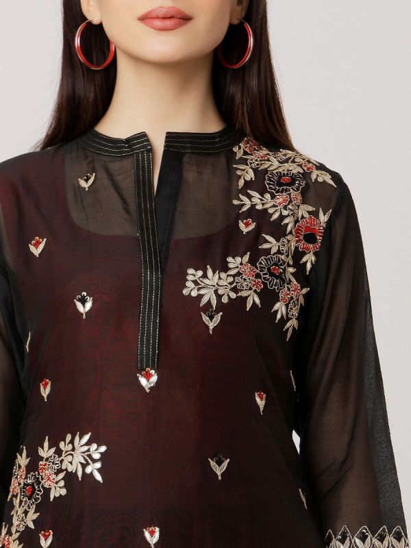 Black Colour Pure Chanderi Hand Embroidered Kurti With Plain Long Inner