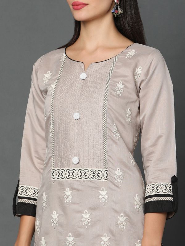 Grey Lakhnavi Thread Work Chanderi Fabric Salwar Suit 