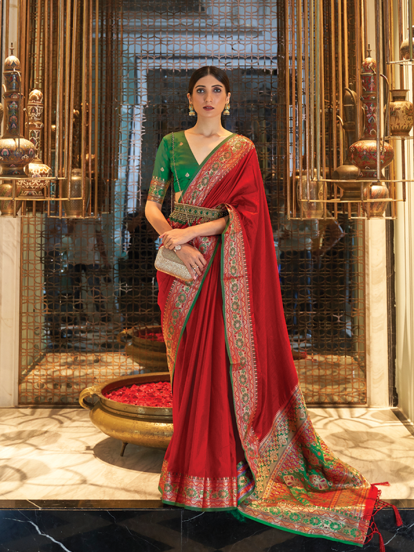 Red Art Silk Saree With Fancy Pallu