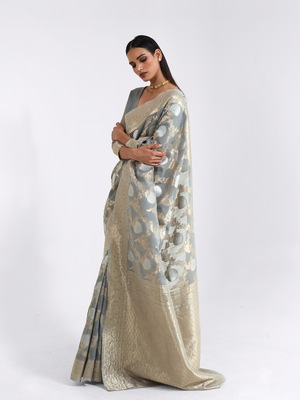 Grey Linen Saree With Zari Weaving 