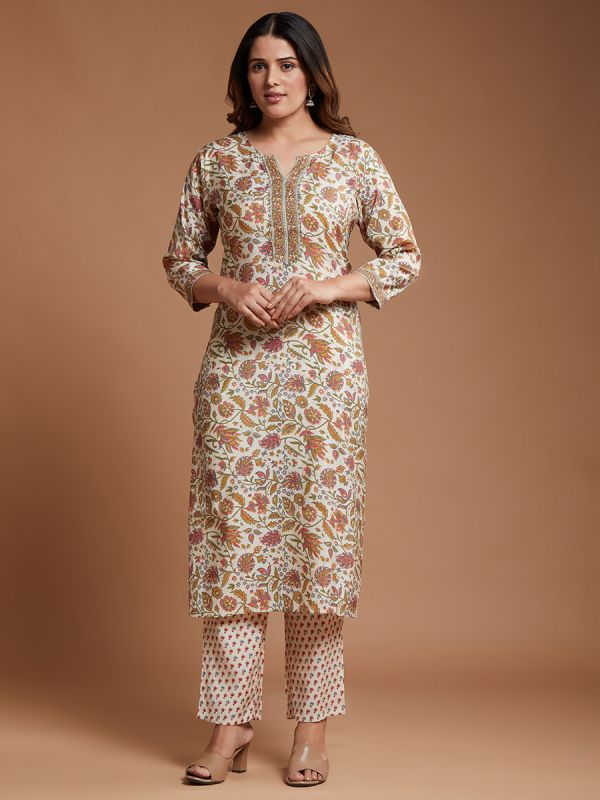 Off White Floral Printed Muslin Fabric Salwar Suit